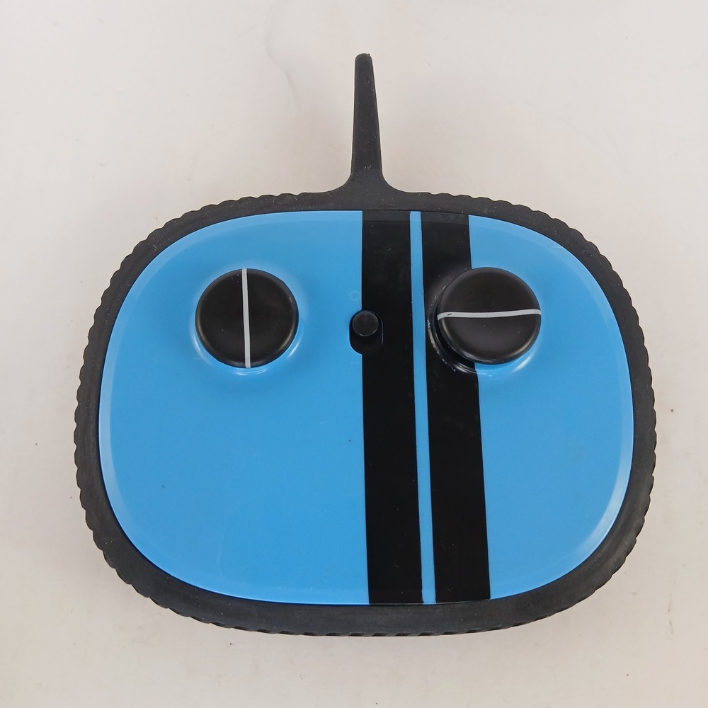 Sharper‎ Image Road Rage - Speed Bumpers - blue Remote Control only